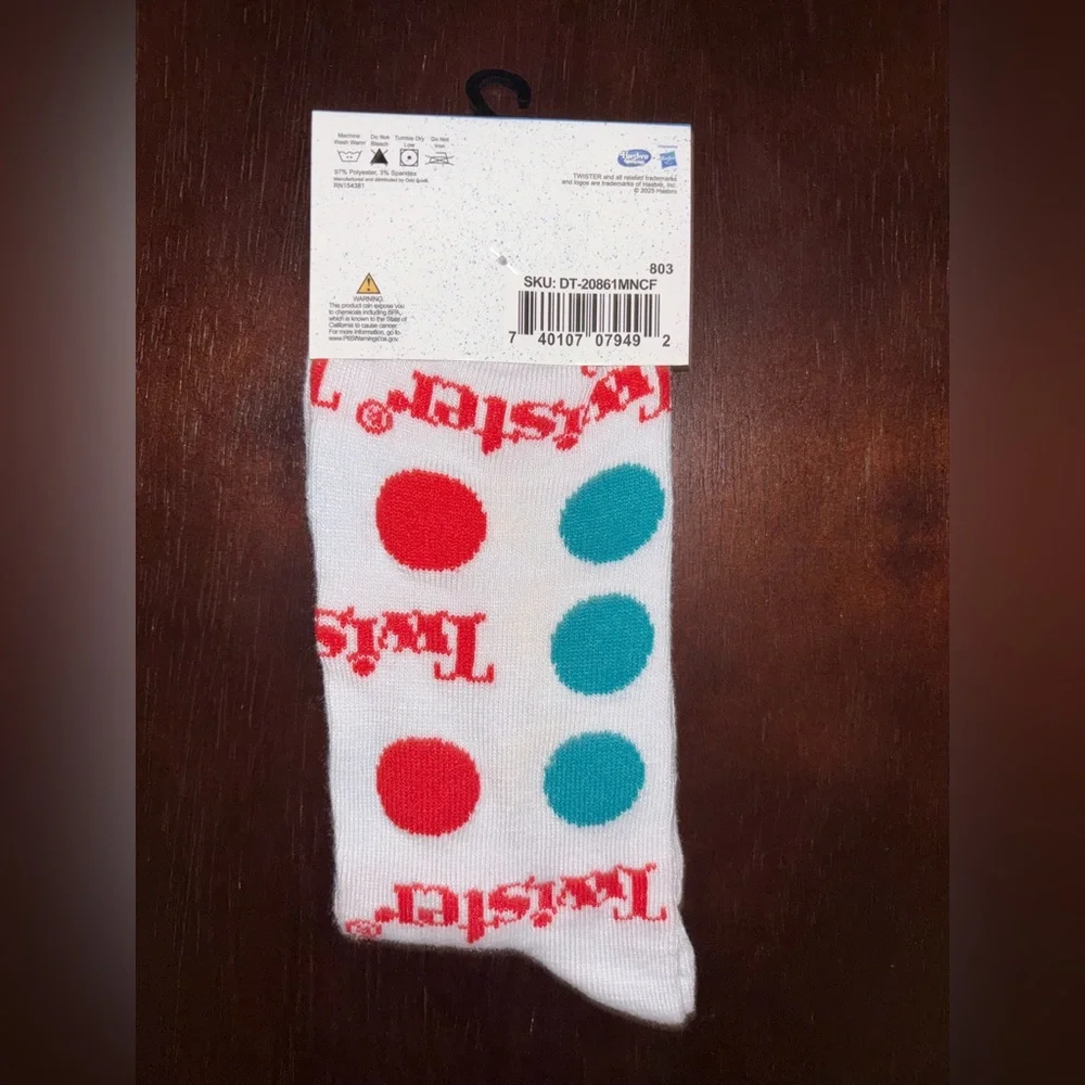 HASBRO GAMING “TWISTER” NOVELTY CREW SOCKS NWT MEN’S SHOE SIZE 6-12